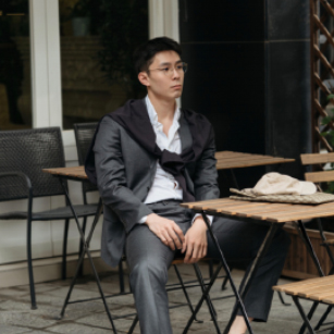 深灰色休閑西服定制