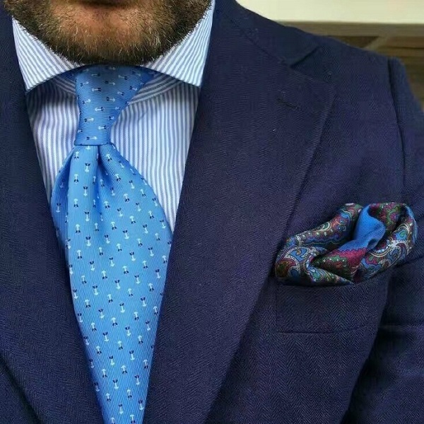 西裝平時應該怎么清洗？