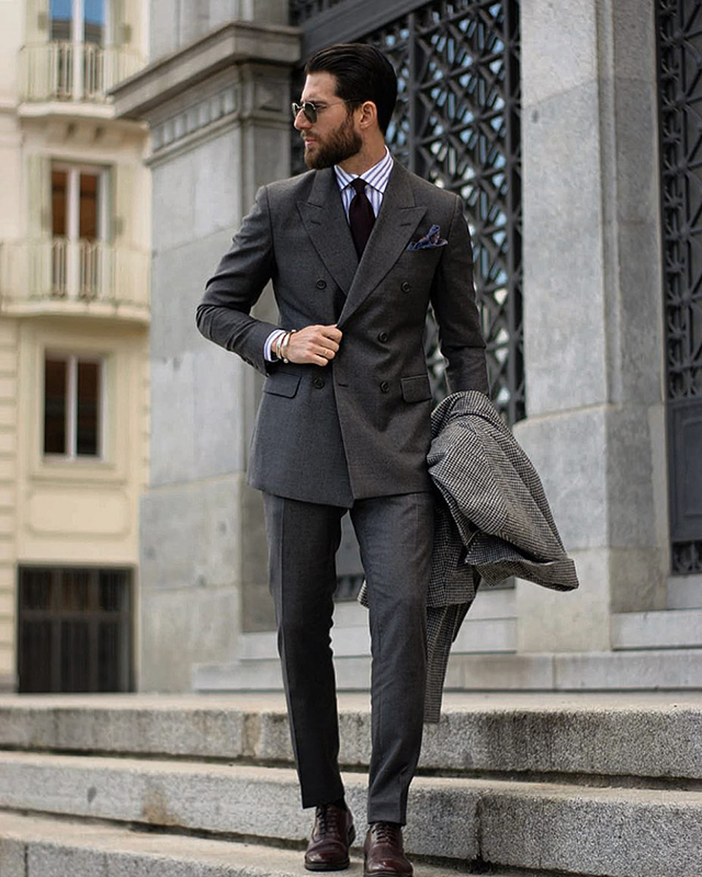 西服定制的保養技巧介紹