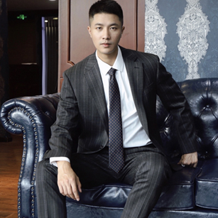 達(dá)人-厚厚同款定制西服